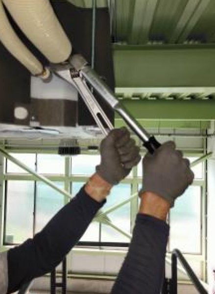 画像5: ロングラチェットトルクレンチ　P16-1101　P17-1202 (5)